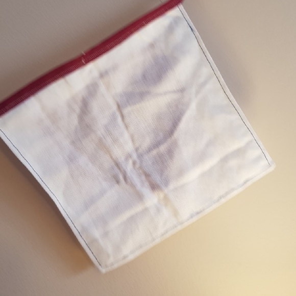 Queen Of Hearts Home Decor Banner 3 Heart Quilted Patchwork Handmade - Picture 6 of 6